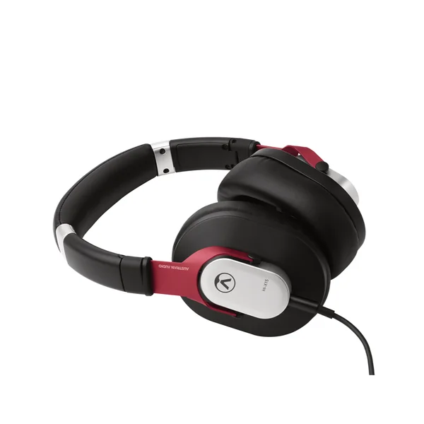 AUSTRIAN AUDIO HI-X15