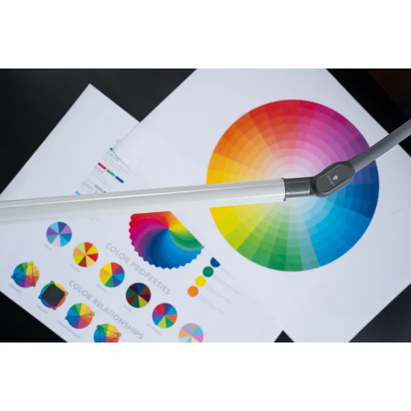 Lampe uno pro table